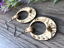 Load image into Gallery viewer, Round Wildflower Earrings