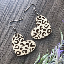Load image into Gallery viewer, Leopard Print Heart Earrings