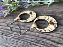 Load image into Gallery viewer, Round Wildflower Earrings