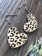 Load image into Gallery viewer, Leopard Print Heart Earrings