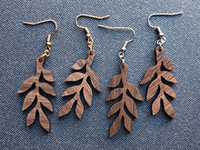 Load image into Gallery viewer, Vine &amp; Leaf Earrings
